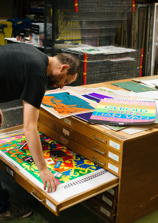 Inside The New Shopping Bag – Michiel Schuurman