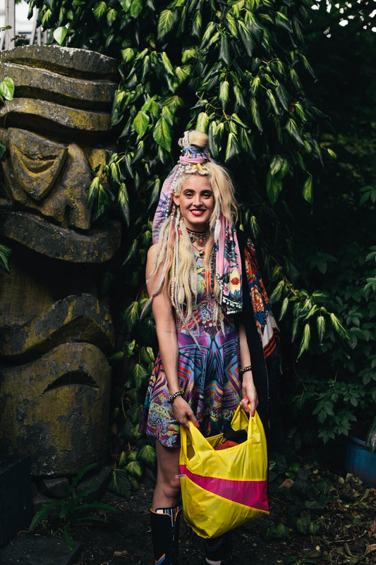 Inside The New Shopping Bag – Catarina Aimée Dahms aka Cata.Pirata