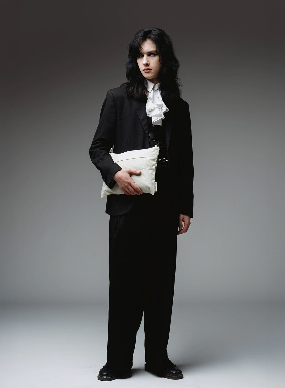 The New Pouch Cloud Large