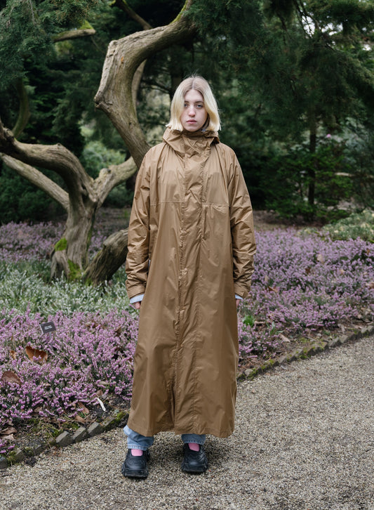 De nieuwe regenjas Camel