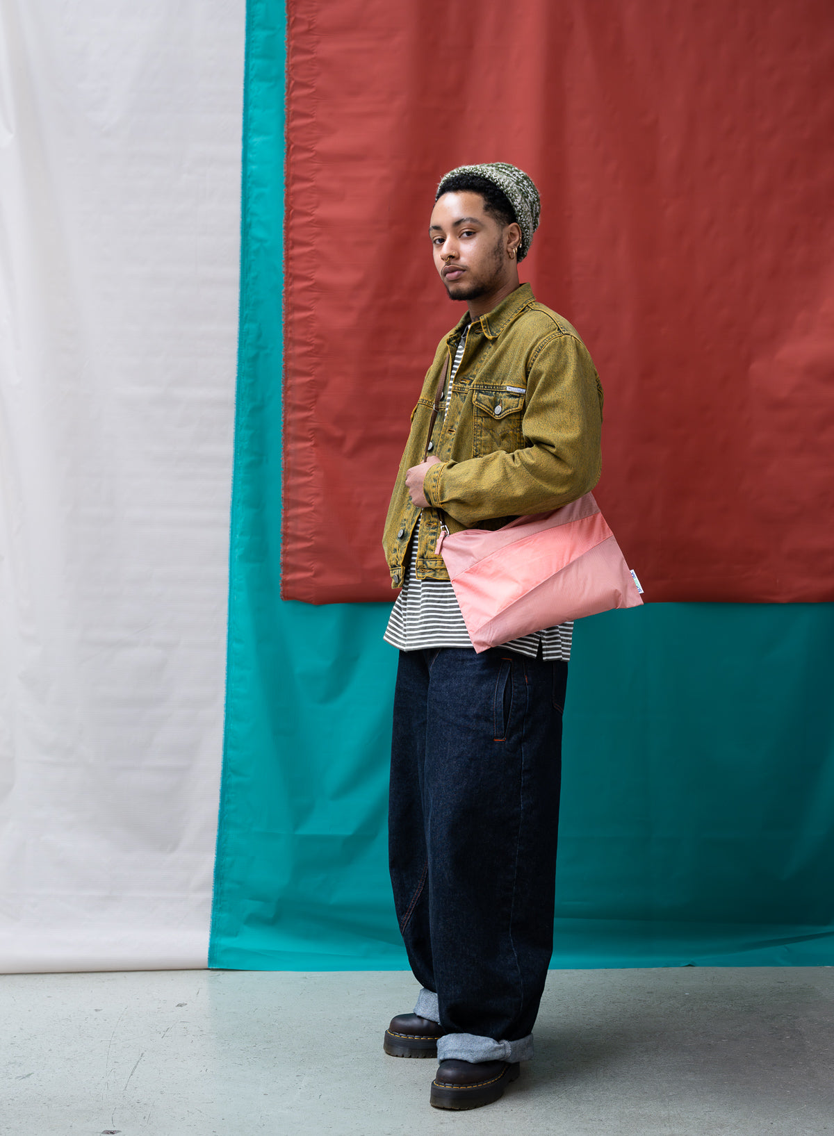 The New Pouch Try & Coral Large