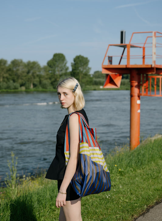 The New Shopping Bag No. 8 Large