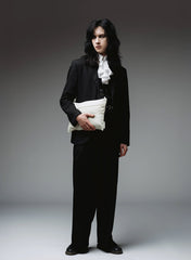 The New Pouch Cloud Large