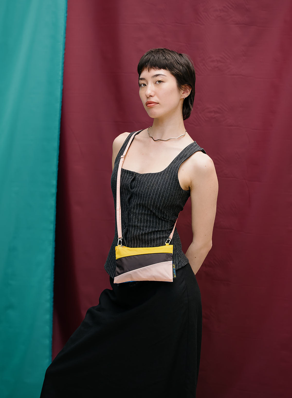 The New Pouch Multi Black Small