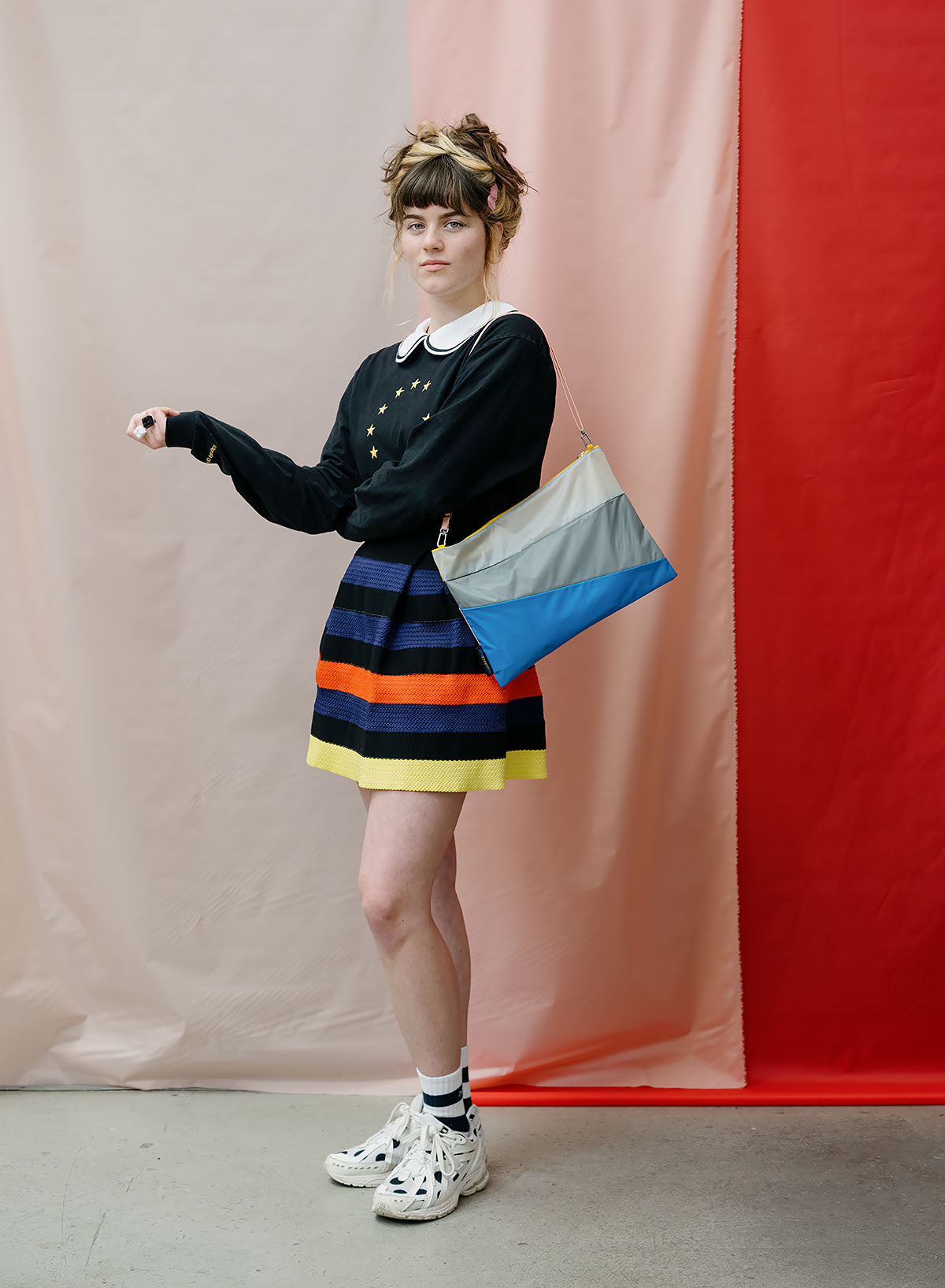 The New Pouch Multi Black Large