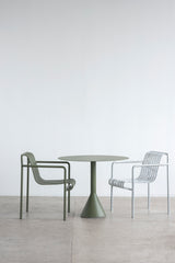 Palissade Cone Table Round 90, Cream White - HAY