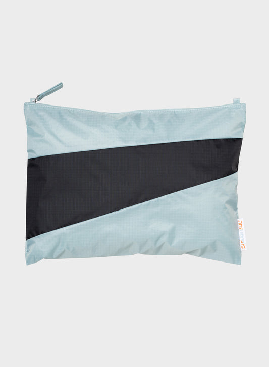 The New Pouch Surf Spray & Black Large