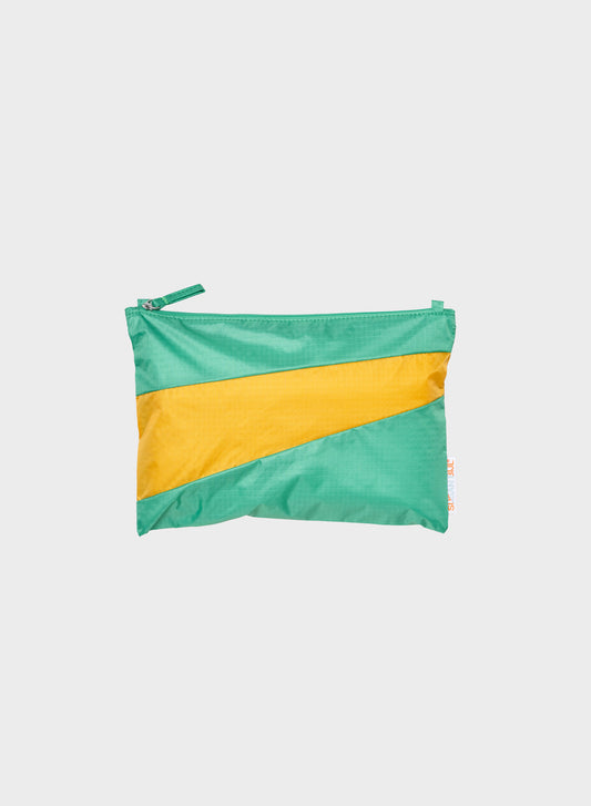 The New Pouch Holly Green & Calendula Medium