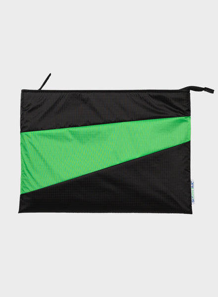 ノートPCケース SUSAN BIJL / The New Protectable 13inch The New Protectable Floating Blossom 13-inch – SUSAN BIJL