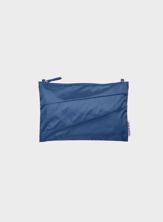 The New Pouch Dark Petrol Medium
