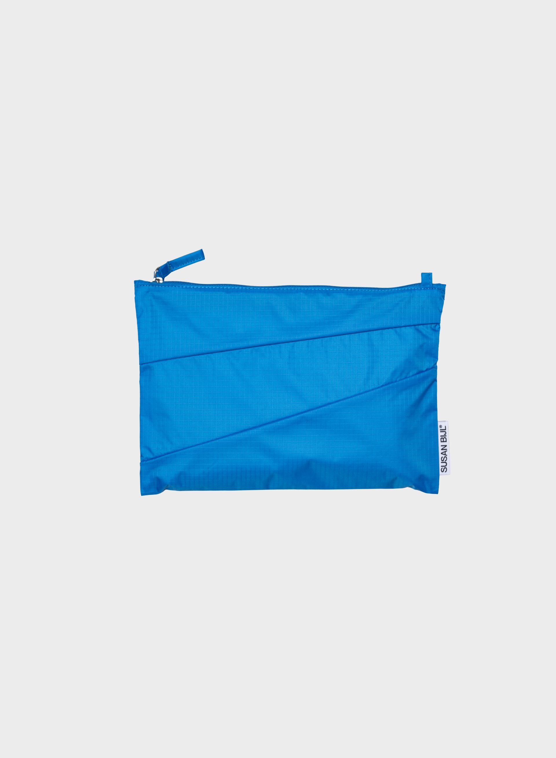 The New Pouch Wave Medium