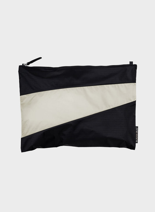 The New Pouch Black & Cloud Large