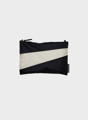 The New Pouch Black & Cloud Medium