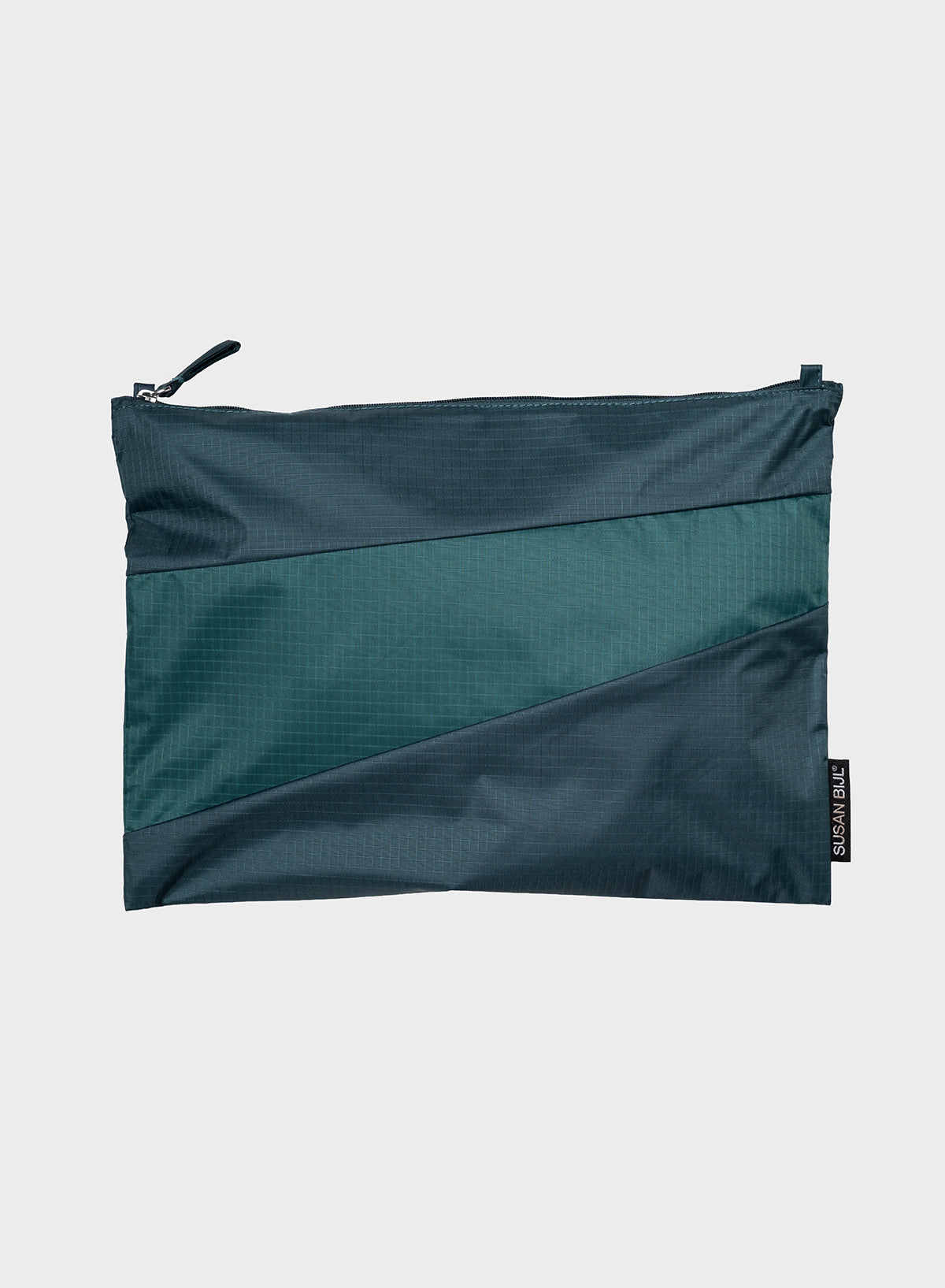 The New Pouch Tornado & Go Large