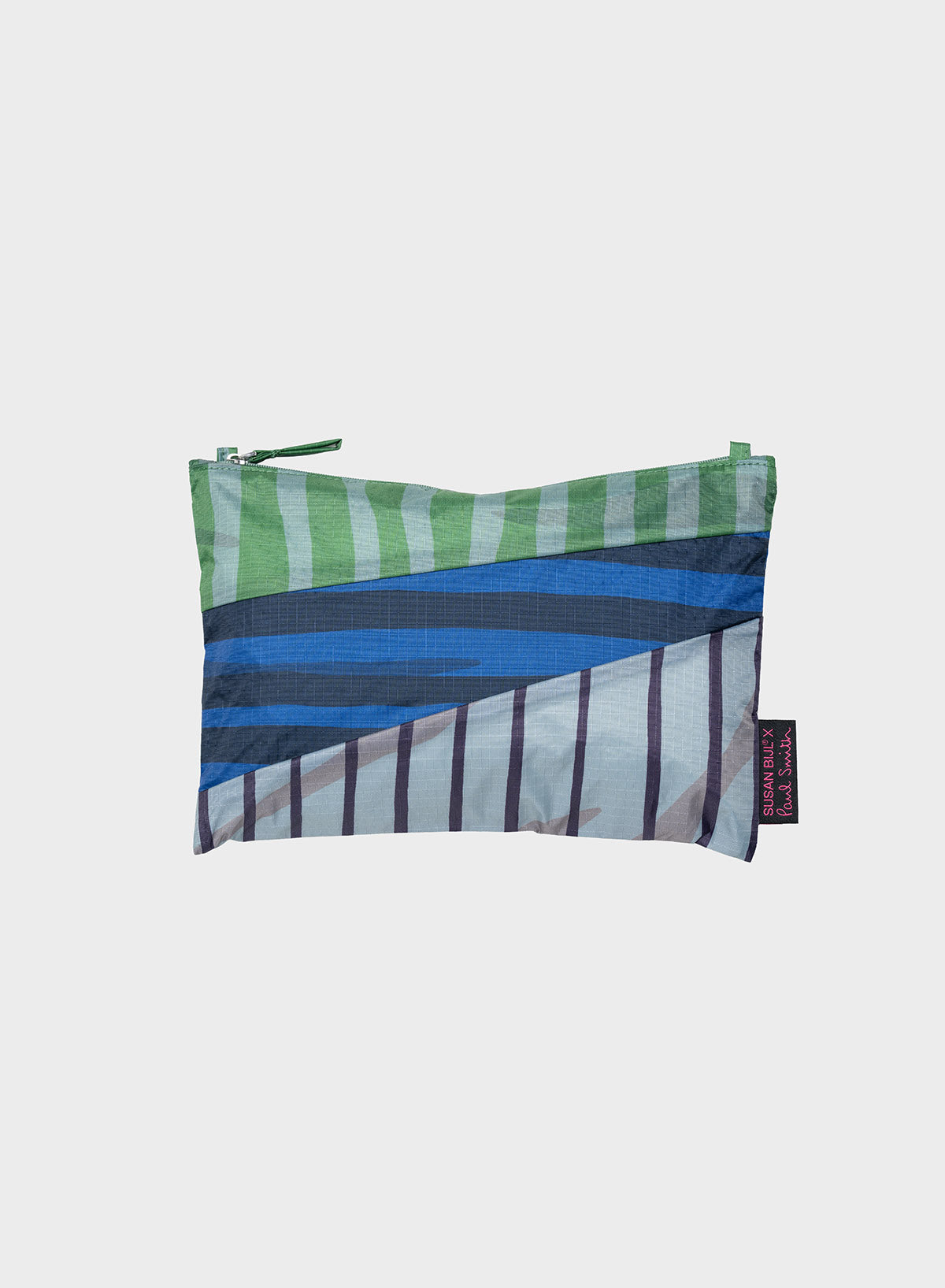 The New Pouch No. 11 Medium