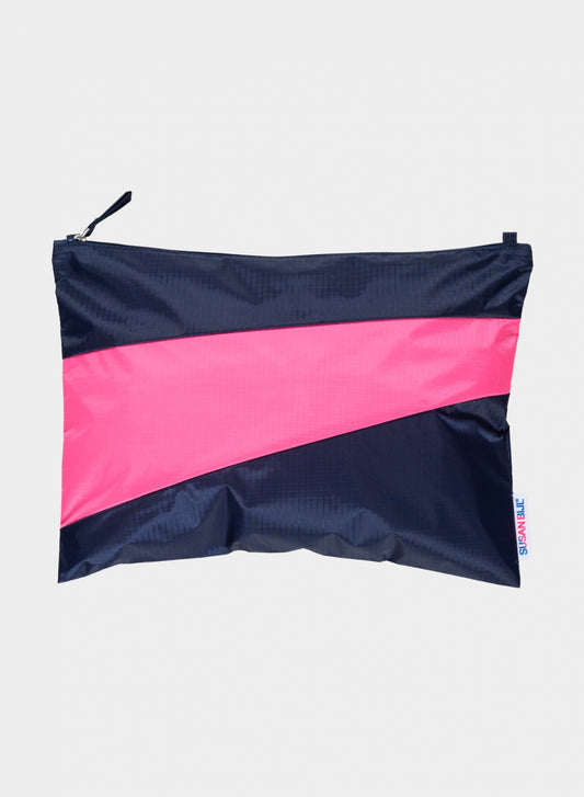 The New Pouch Navy & Fluo Pink Large