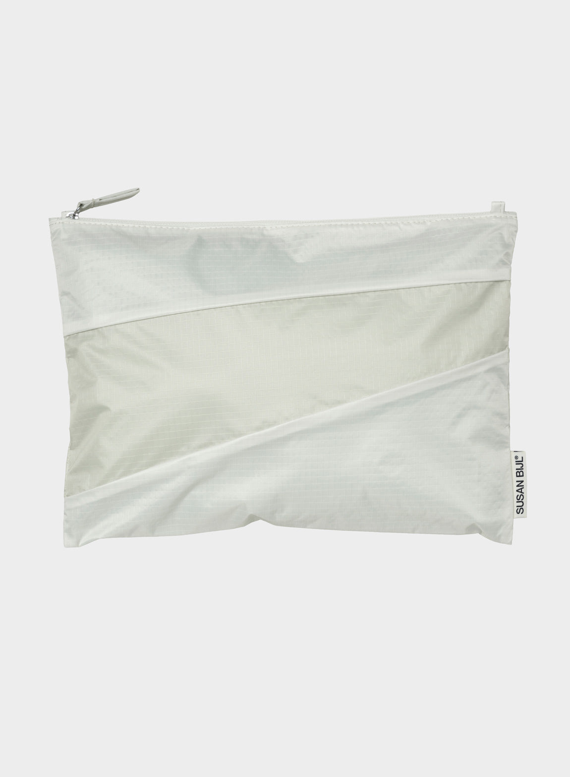 The New Pouch Cloud Large