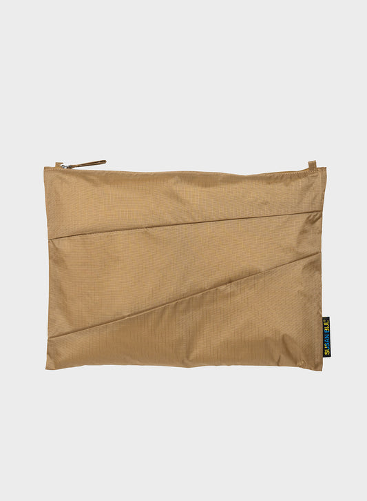 The New Pouch Mono Camel Large