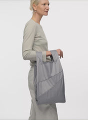 The New Shopping Bag Minimal Medium