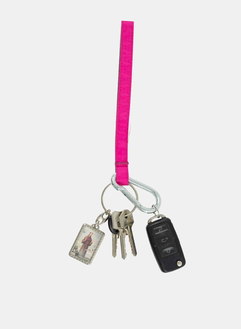 The New Keychain Pretty Pink & Wena
